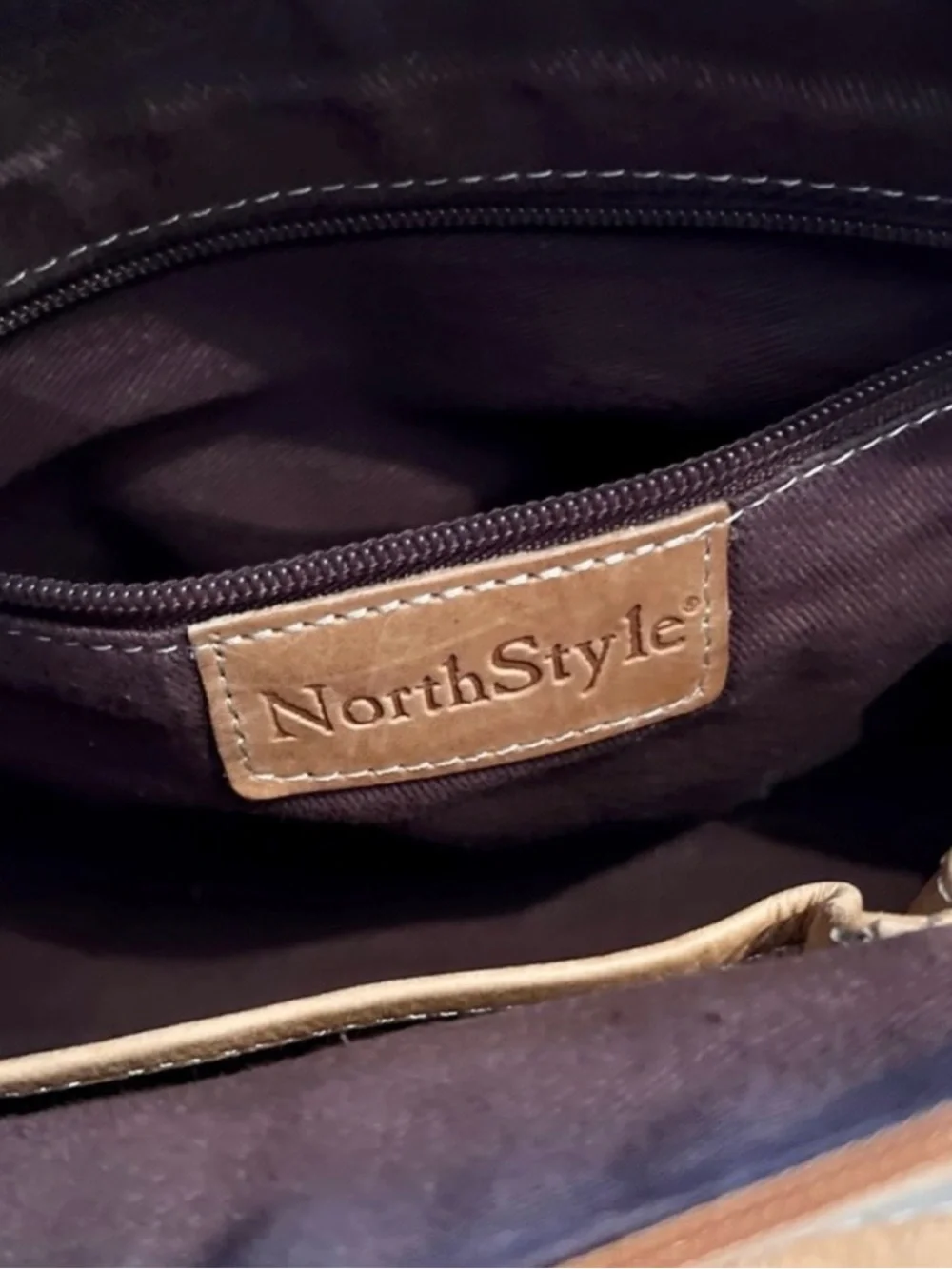 Vintage Butter Soft Leather NorthStyle Handbag
